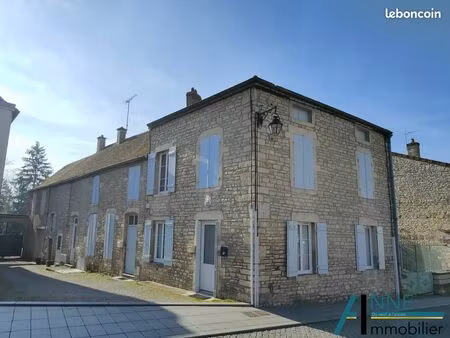 appartement 2 pièces 52 m²