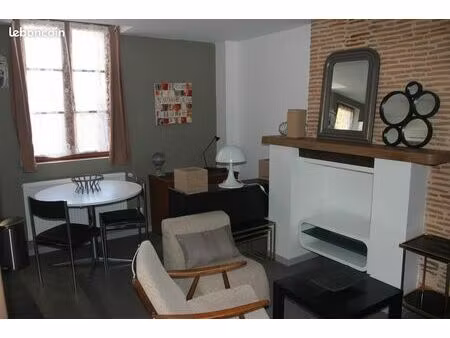 f2 proche mairie facultés droit sciences eco iae bu
