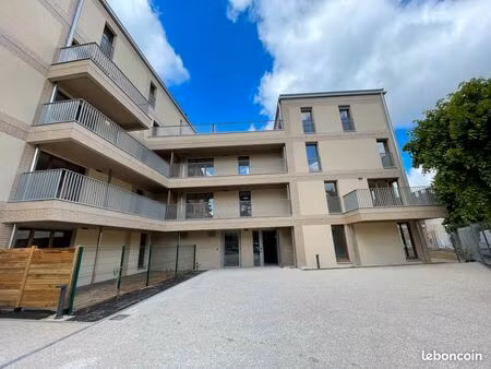 appartement t3 au cœur du centre-ville de caen