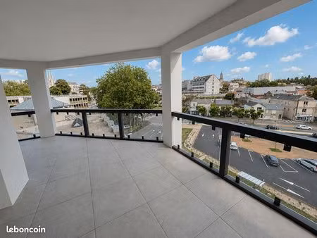 appartement 3 pièces 79 m²