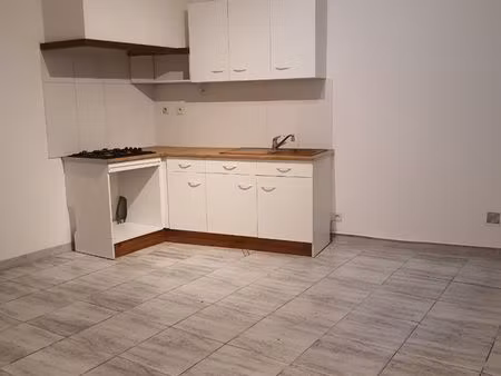location appartement de village