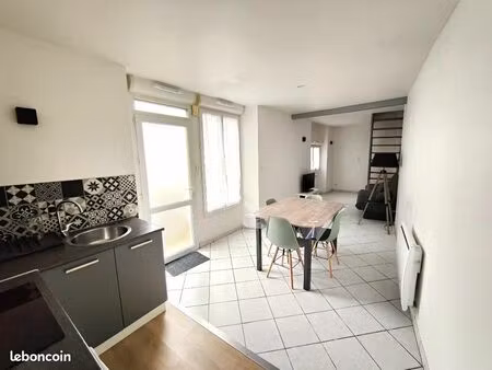 maison 2 pièces 57 m²