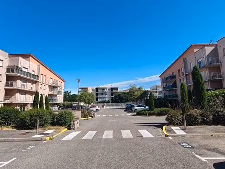 place de parking privative en sous-sol