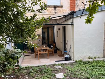 t2 50m2 terrasse et jardin privatifs bordeaux victoire