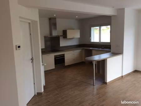 maison stcoulomb 5 pièces 1053 cc
