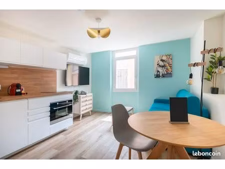 superbe studio meublé