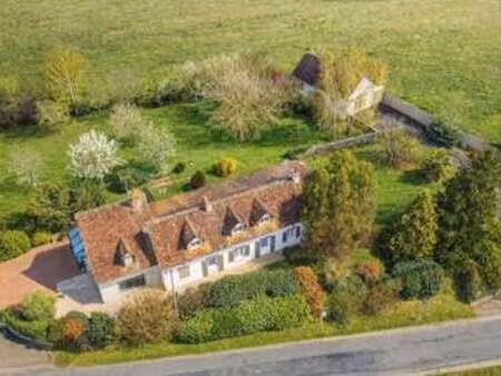 vente maison à saint-saturnin (72650) : à vendre / 205m² saint-saturnin
