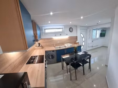studio meublé de 30 m² à louer – meyzieu