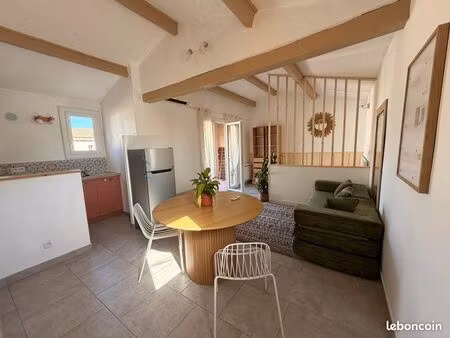 studio marignane refait à neuf