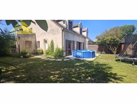 maison familiale 3 chambres à boussy-saint-antoine