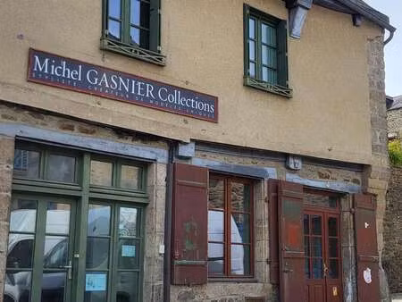 location bureaux et commerces à dinan (22100) : à louer / 60m² dinan