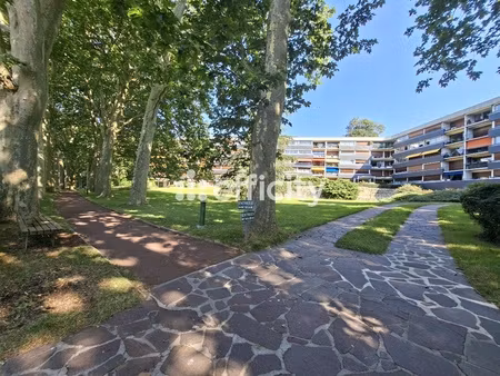 appartement 1 pièce - 10 m²