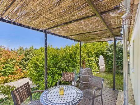 sud ardèche : double villa de standing avec garage sur terrain p