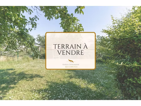 terrain constructible en impasse 399m2