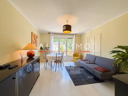 appartement t3 au coeur du triangle d'or