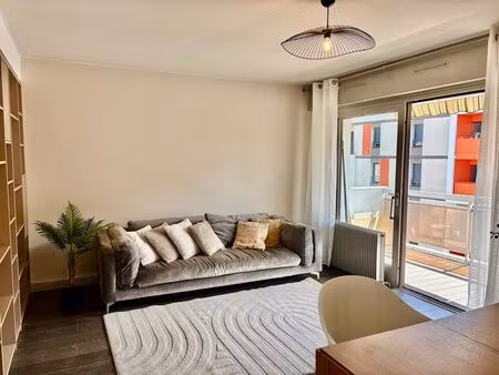 appartement t4 - 78 m² -hyper centre annemasse - place de