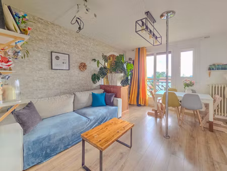 appartement à acheter avec 3 chambres à saint-cyr-sur-loire