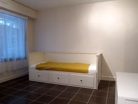 studio meublé