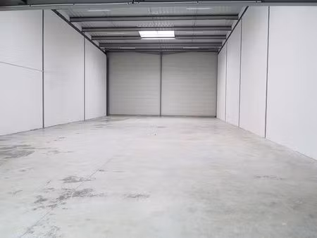 vente local d'activités 628 m²
