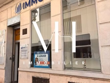 boutique/local commercial à toulon (83000)