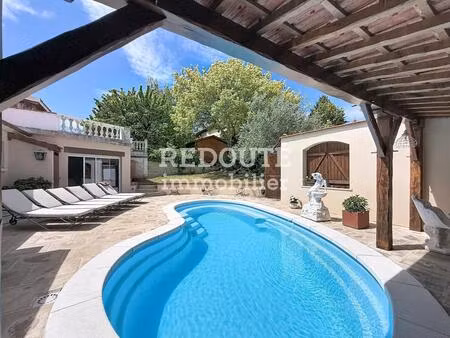à vendre - épernay coteaux ouest : propriété face aux vignes