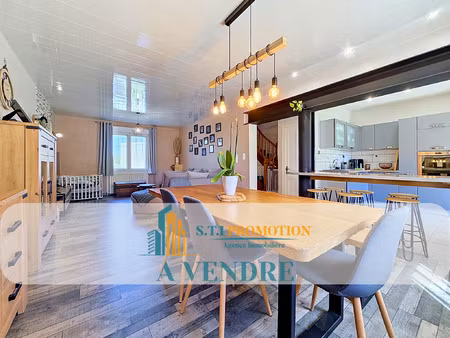maison familiale 118 m2 avec suite parentale  garage  terra