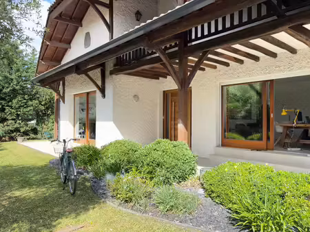 maison neo-landaise renovee de 250 m2 (10 pieces) pessac