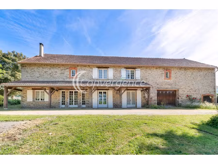 maison familiale en pierres 5 chambres