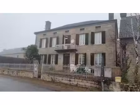 maison * 6 pièces * 183 m² * 19170 perols sur vezere * 133 000 €