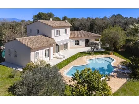 rare! propriété à vendre valbonne au calme absolu!