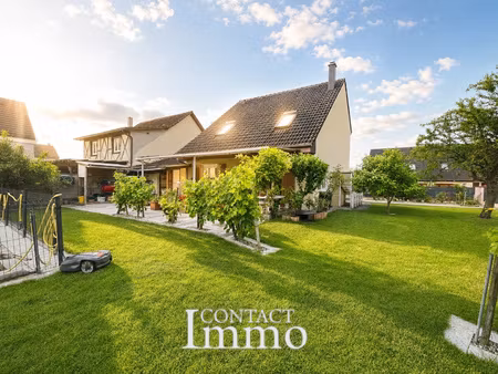 maison 5 pièces de 107 m2 avec garage et terrain de 6 80 are