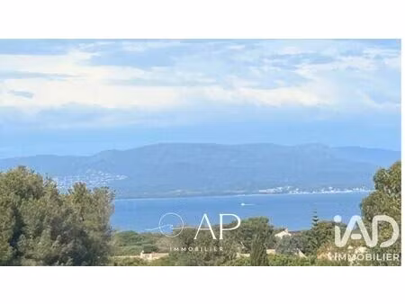 terrain à hyères (83400)