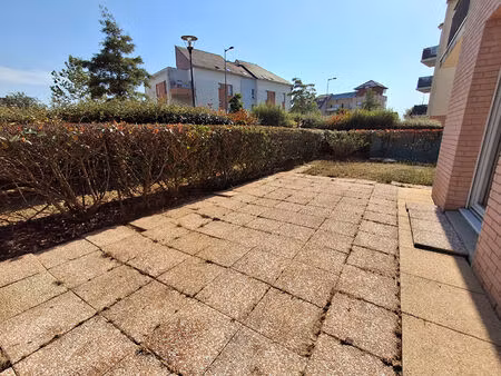 appartement bruz 4 pièce(s) 80.960 m2 - rez-de-jardin -