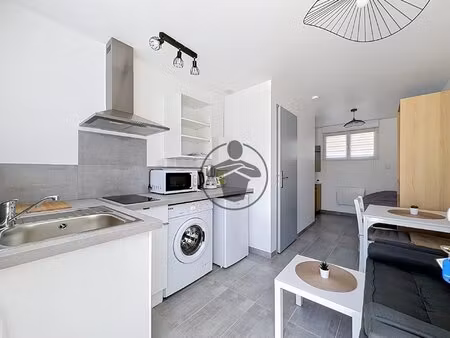 charmant studio meublé à saint-quentin