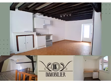 maison de ville rénovée avec cour