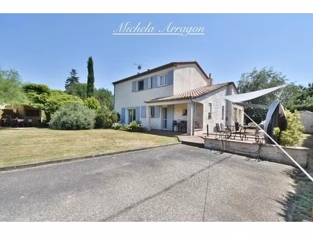 maison familiale avec parc arboré de plus de 2 000 m² – grange-sur-lot