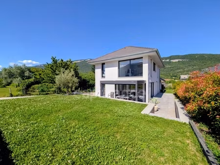 maison récente à vendre 4 pièces de 123m2