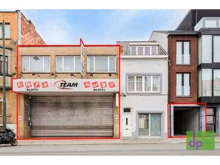 bâtiment industriel de 1.245 m² + jardin 270 m²