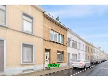 spacieuse maison familiale de 170 m² avec un jardin ensolei…