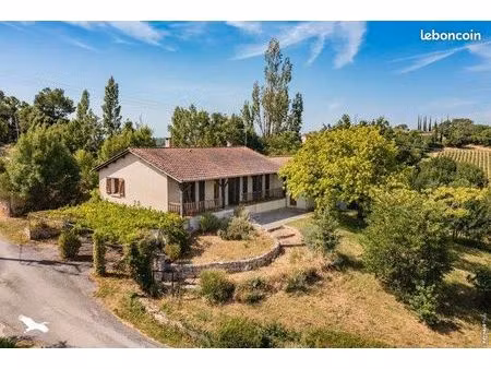 maison 7 pièces 228 m²