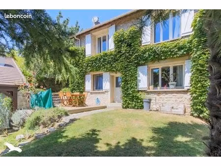 ferme 5 pièces 135 m²