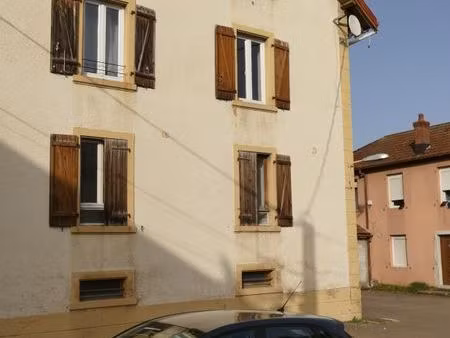 studio + parking
