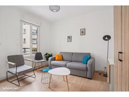 location appartement 17 m2 meublée 17eme