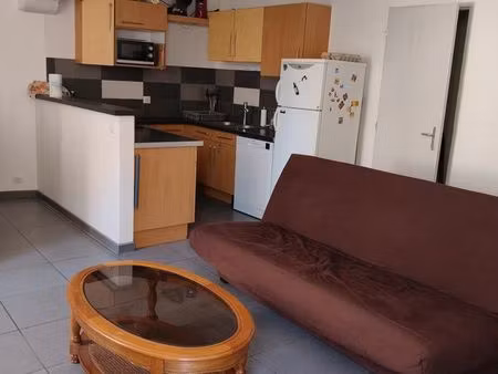 chambre meublée dans grand appartement