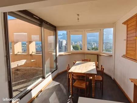 grand appartement lumineux 118 m²  5 chambres & terrasse  belle vue