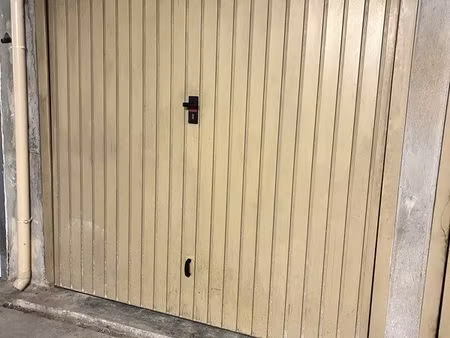 garage 14m2 à louer