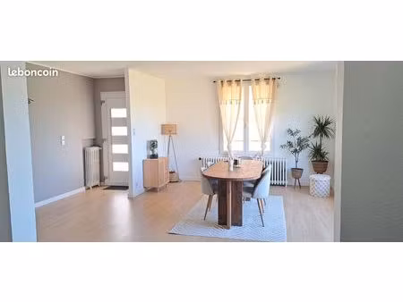 propriété 5 pièces 105 m²