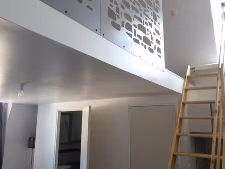 agréable duplex avec place de parking