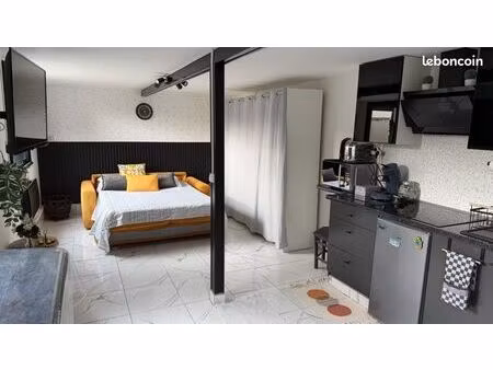 studio meublé