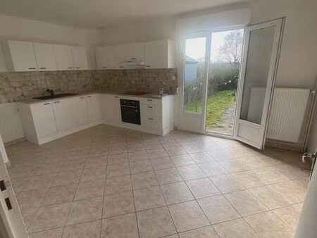 belle maison rénovée avec jardin